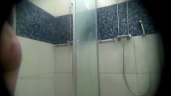 Shower 6-0018