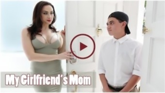 Bangbros - Cougar Mom Chanel Preston Fucks Daughter'S Boyfriend