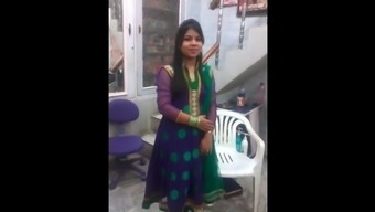 Desi Nri Girl Having Sex Leaked