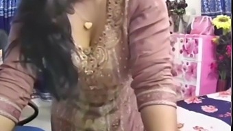 Bangla Cute Girl Saniha On Webcam