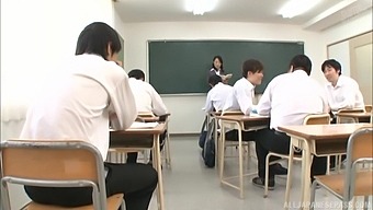 Japanese Teacher Ishihara Kyouka Gets Busy While On The Job