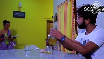 Hot And Juicy Desi Bhabhi Fucked By Bf
