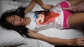 Amateur Asian Ladyboy Teen Blowjob Anal
