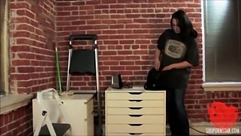 Sex Bot (Siri Pornstar) Installs Lesbian Skill To Fuck Cheyenne Jewel!