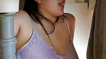 The Stepsister Got A Facial Cumshot Through A Opening In The Lavatory.