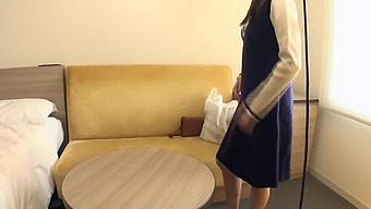 Japanese Milf In Hd: Aging Asian Mom Gets Naked And Takes A Shower