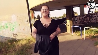 German Girl Gets Fucked On The Street By A Big Cock