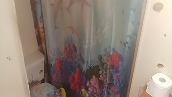 Big Ass Brunette Caught Showering In Public